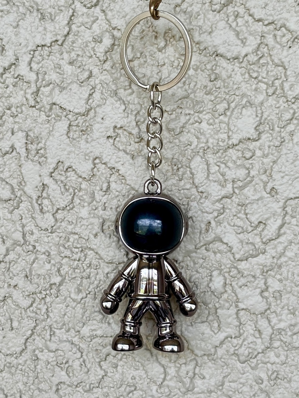 Gunmetal Astronaut Keychain with Black Visor